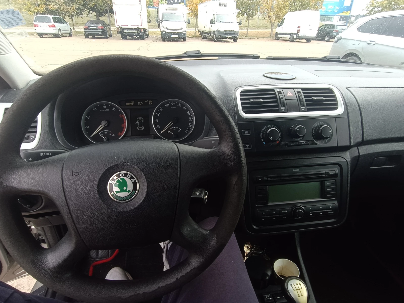 Skoda Fabia, снимка 8 - Автомобили и джипове - 56627914