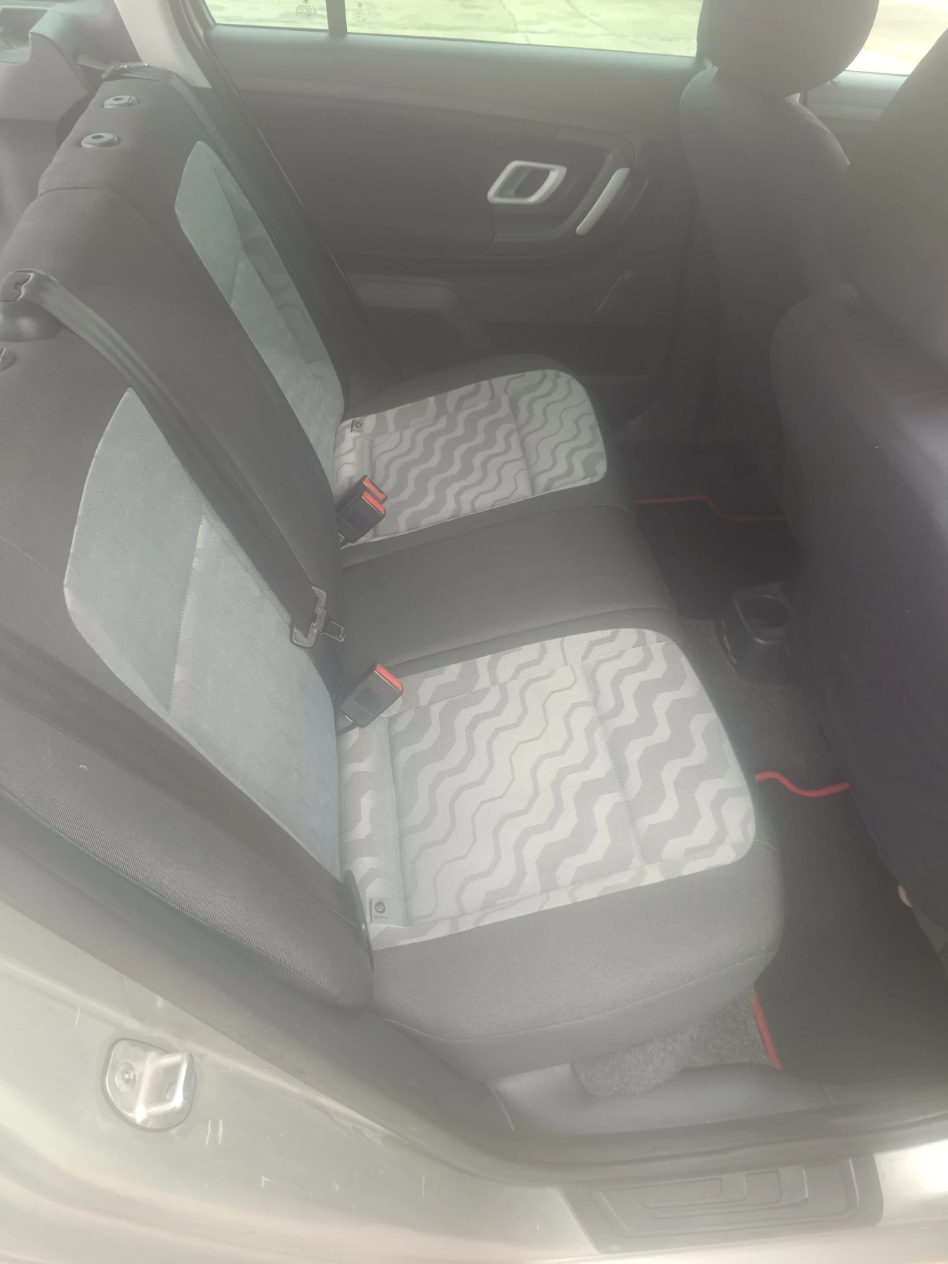 Skoda Fabia, снимка 12 - Автомобили и джипове - 56627914
