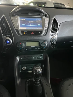 Hyundai IX35 2.0D///ПАНОРАМА///Infinity sound//НАВИ/КАМЕРА/КОЖА, снимка 7