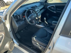 Toyota Rav4 2.2D4D, снимка 13