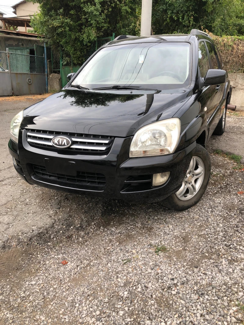 Kia Sportage 2.0 HDI, снимка 2 - Автомобили и джипове - 47468548