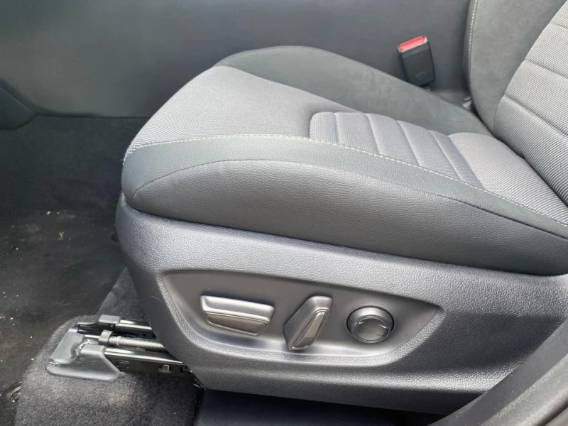 Toyota C-HR 2.0 HYBRID TEAM-DEUTSCHLAND JBL 360 CAMERA LED, снимка 9 - Автомобили и джипове - 51508633