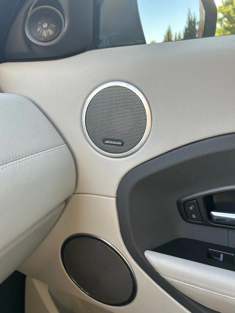 Land Rover Range Rover Evoque 2.0 SI4 Panorama, снимка 16 - Автомобили и джипове - 51619635