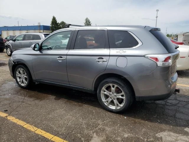 Mitsubishi Outlander GT 3.0 V6 AWD automatic - изображение 2