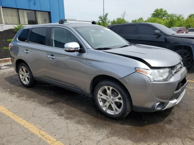 Mitsubishi Outlander GT 3.0 V6 AWD automatic - изображение 5