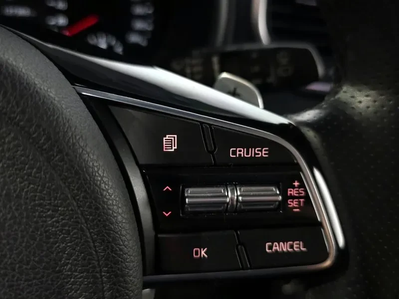 Kia Sportage The Bold Diesel 1.6 2Wd Trendy, снимка 16 - Автомобили и джипове - 55015953
