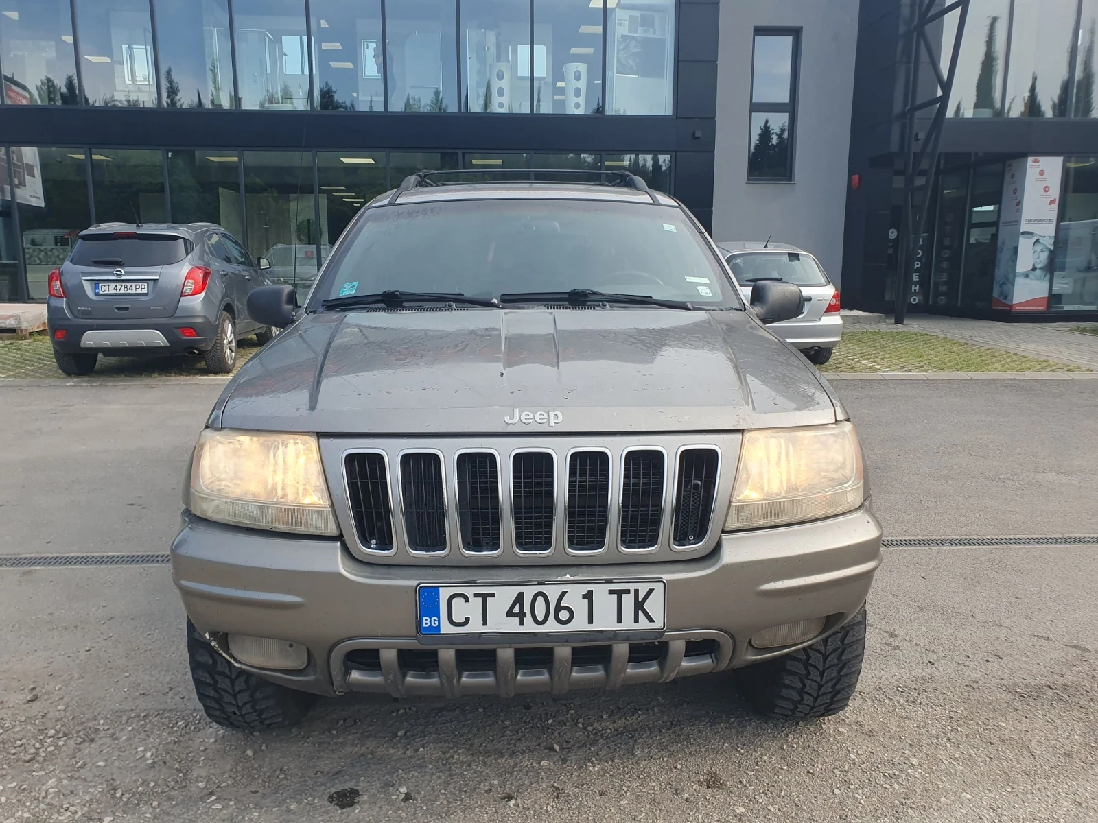 Jeep Grand cherokee 4, 7 бензин 223 к.с ГАЗ-Чисто нова! - изображение 3