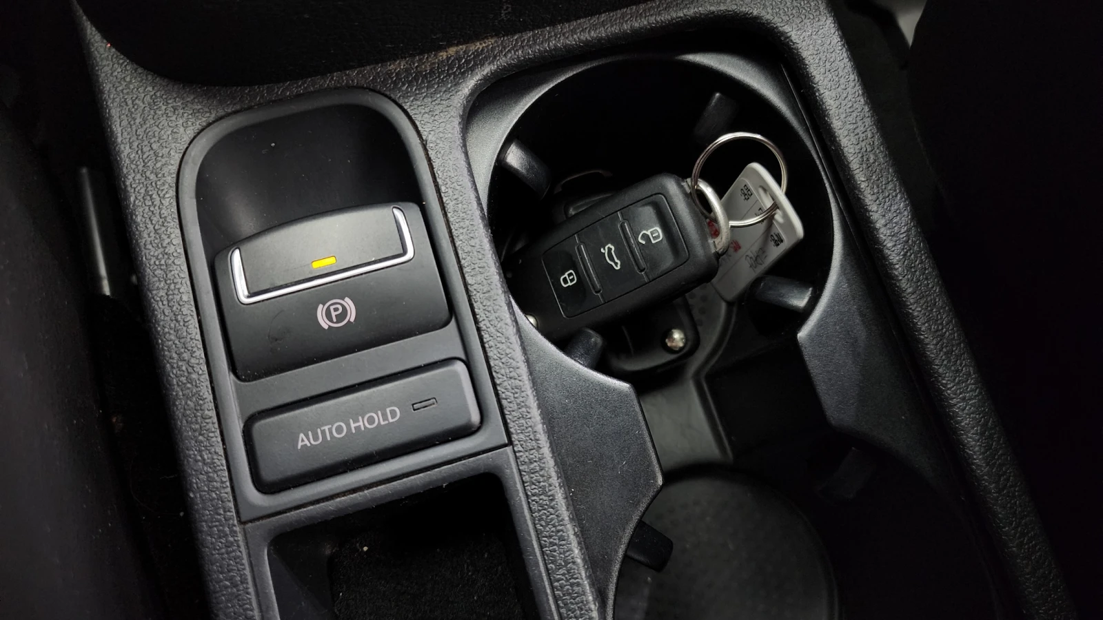 VW Tiguan 2.0TDI COMFORT | Mobile.bg   17