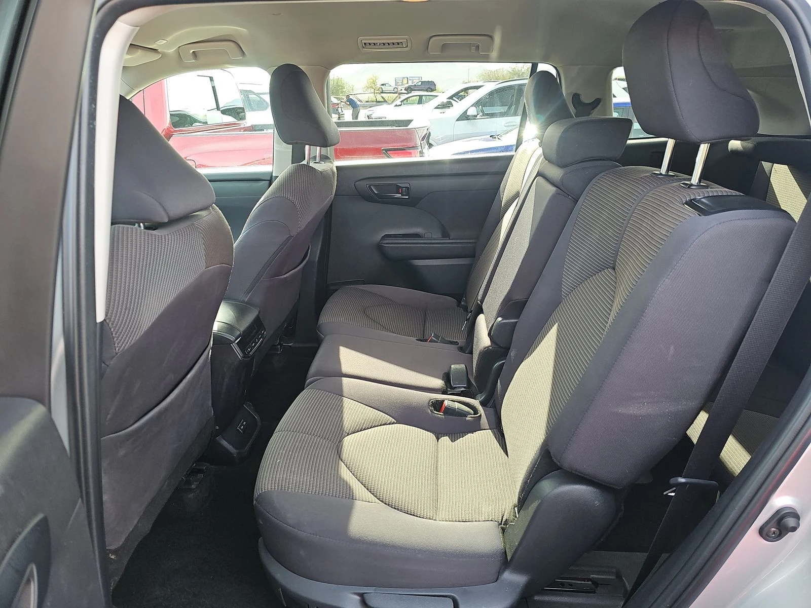 Toyota Highlander *  *  | Mobile.bg   11