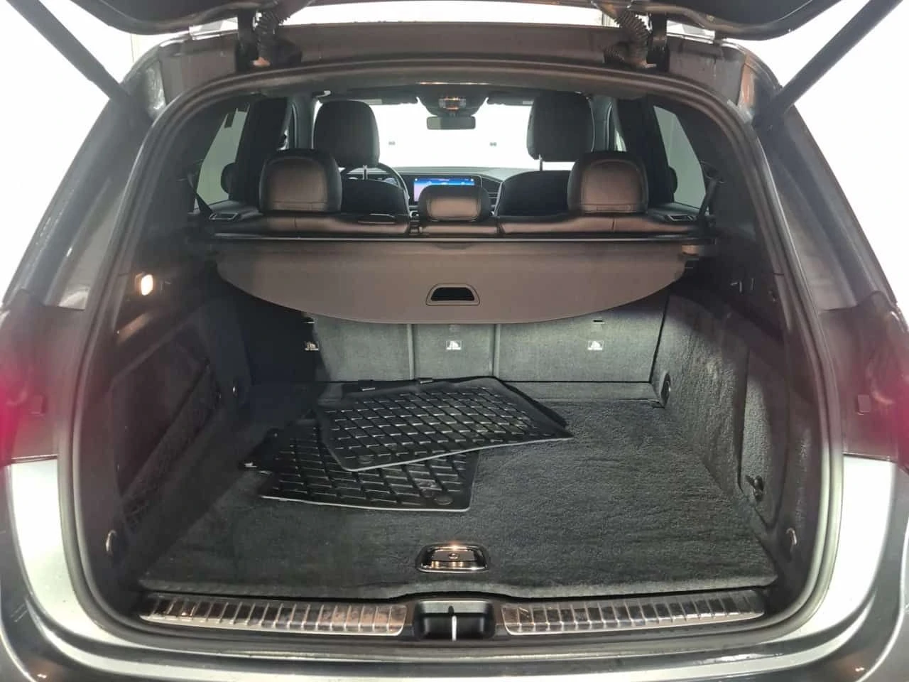 Mercedes-Benz GLE * 350 * CARFAX * ЦЕНА ДО БГ, снимка 16 - Автомобили и джипове - 53954008