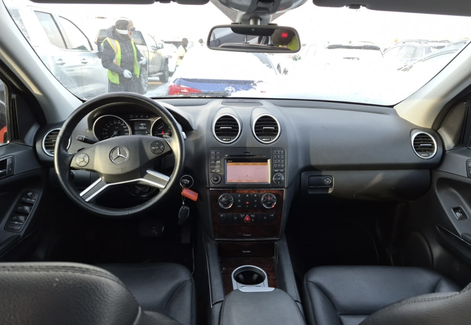 Mercedes-Benz ML 350 BLUETEC* 4MATIC* AMG* Airmatic* Keyless , снимка 10 - Автомобили и джипове - 53967849