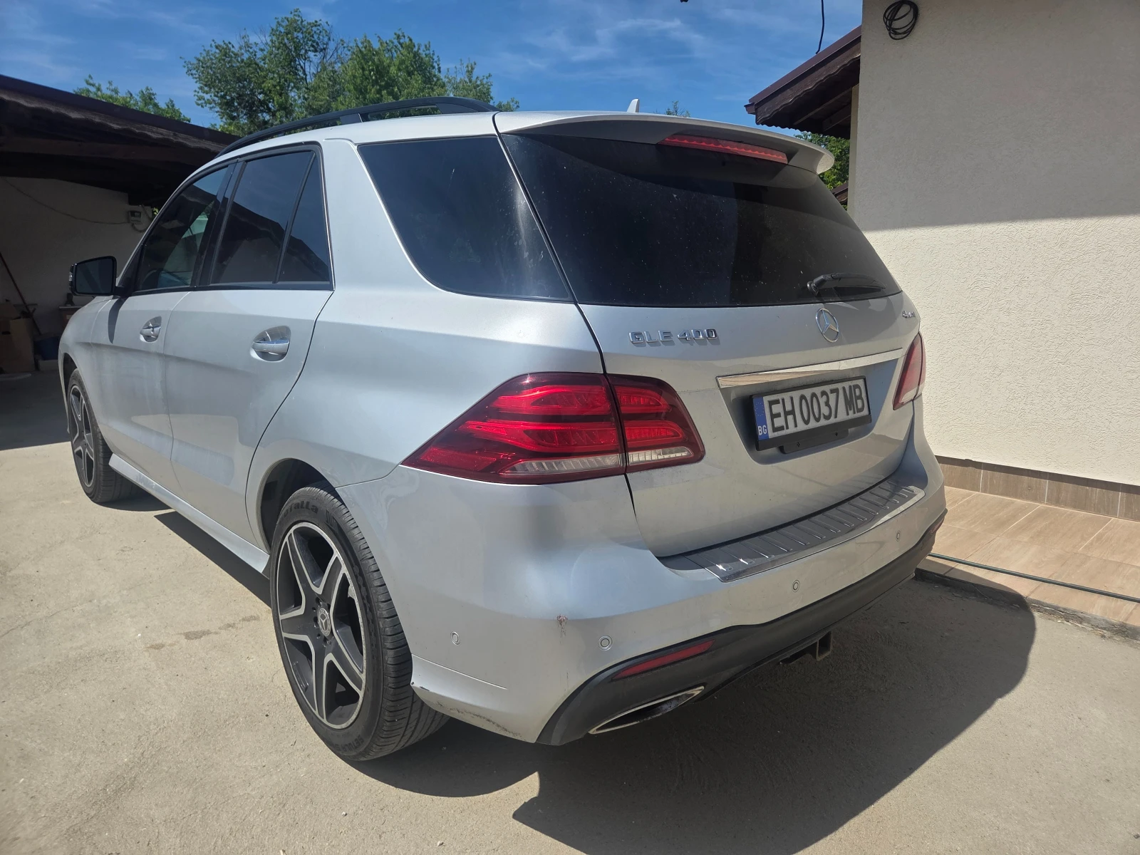 Mercedes-Benz GLE 400 AMG, снимка 3 - Автомобили и джипове - 54720162