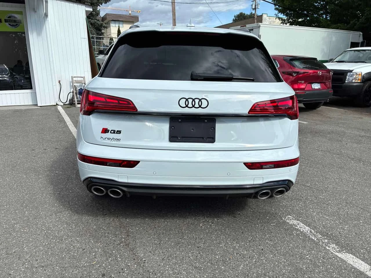 Audi SQ5 * Progressiv * CARFAX * БЕЗ ПЪРВОНАЧАЛНА ВНОСКА, снимка 4 - Автомобили и джипове - 54817683