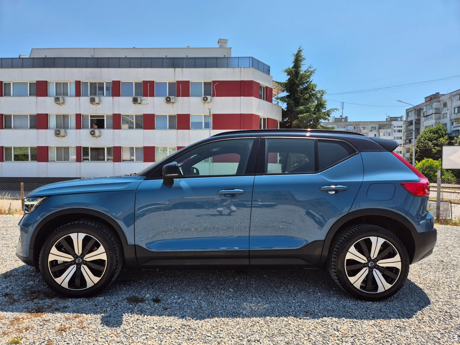 Volvo XC40 FACELIFT-RECHARGE-69KW-238 K.S., снимка 7 - Автомобили и джипове - 55248691