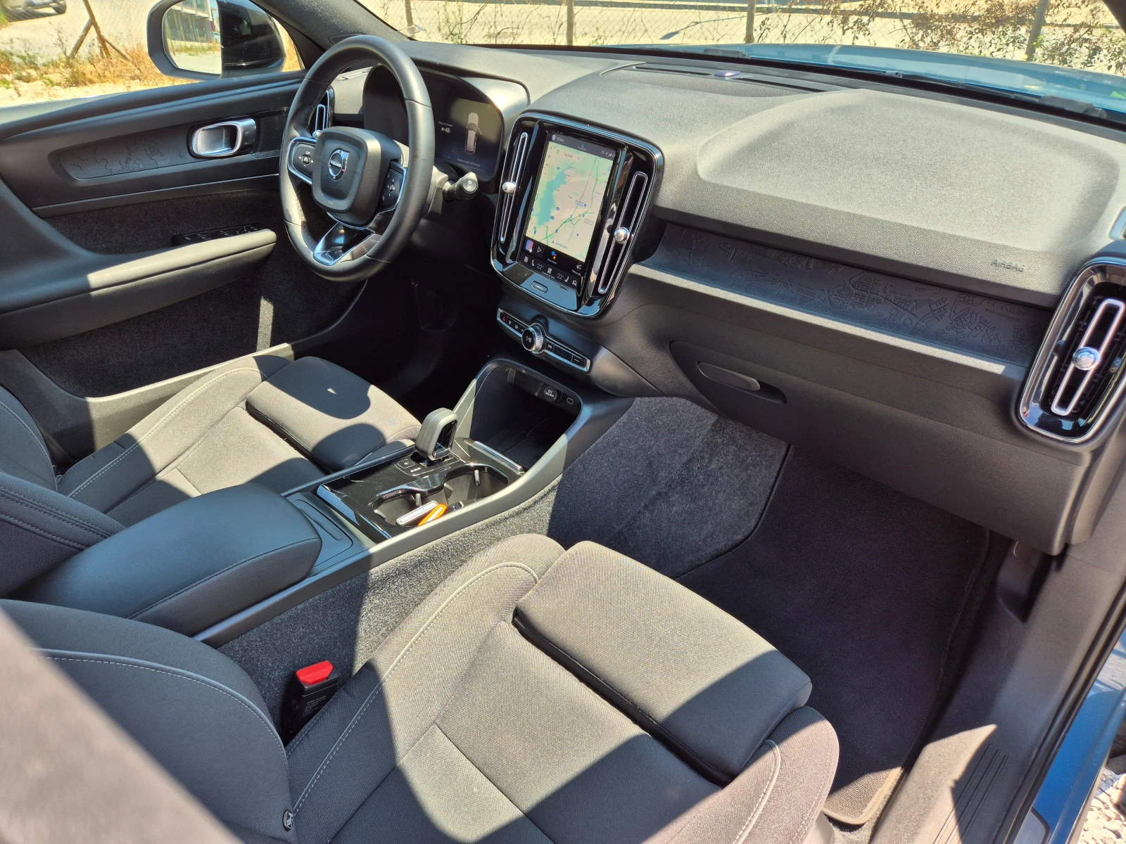 Volvo XC40 FACELIFT-RECHARGE-69KW-238 K.S., снимка 11 - Автомобили и джипове - 55248691