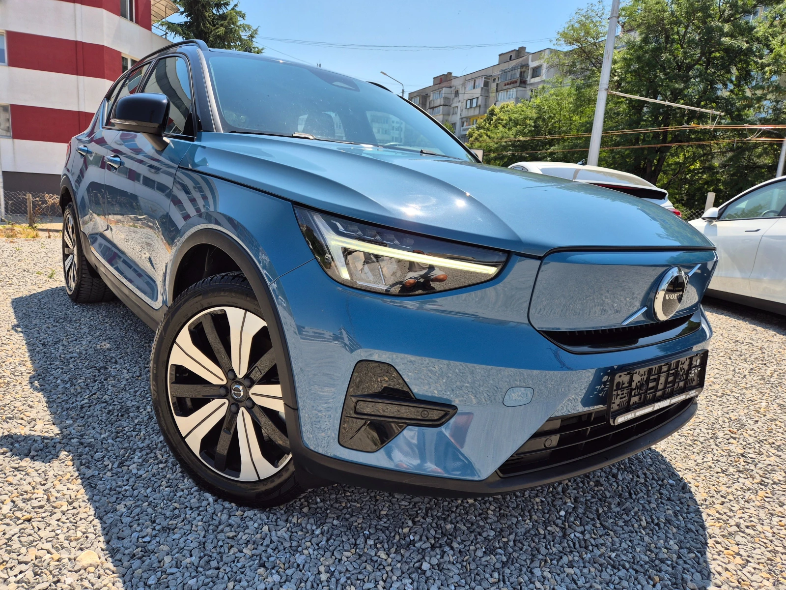 Volvo XC40 FACELIFT-RECHARGE-69KW-238 K.S., снимка 3 - Автомобили и джипове - 55248691