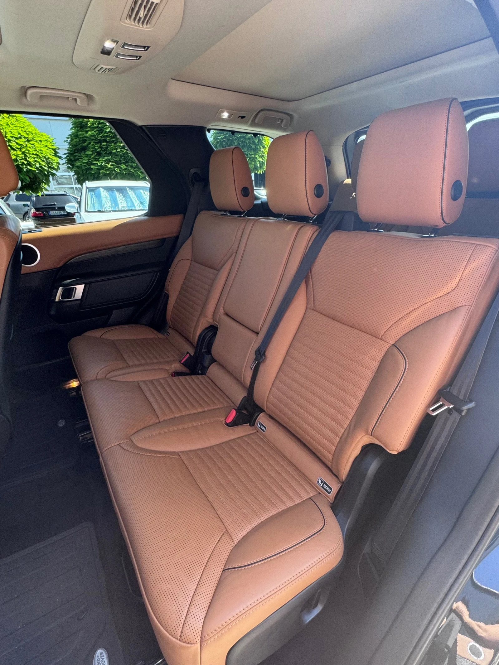 Land Rover Discovery, снимка 11 - Автомобили и джипове - 55318656