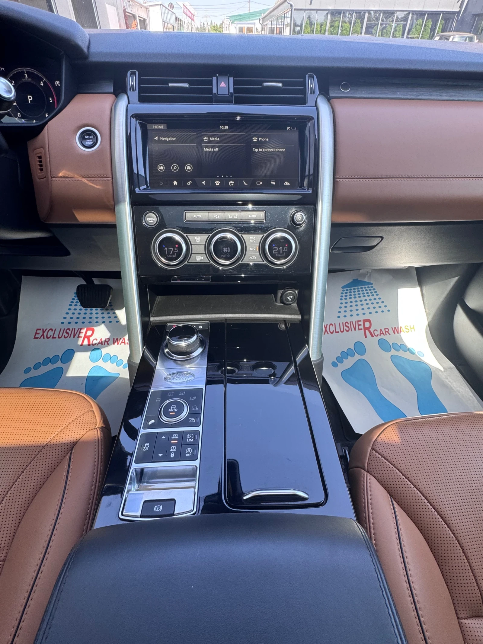 Land Rover Discovery, снимка 8 - Автомобили и джипове - 55318656