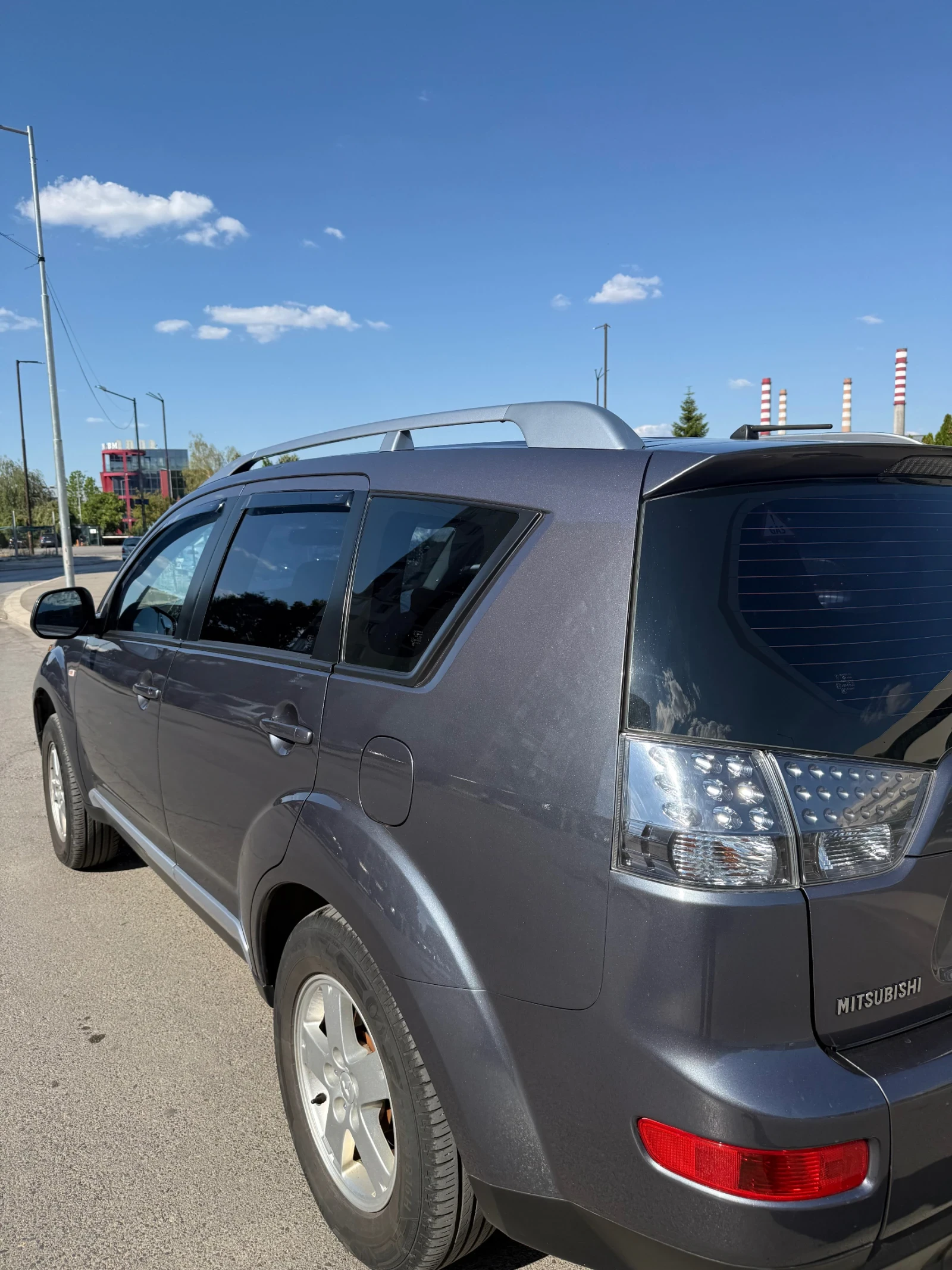Mitsubishi Outlander 2.4 170�� 4�4 | Mobile.bg � ����������� 4