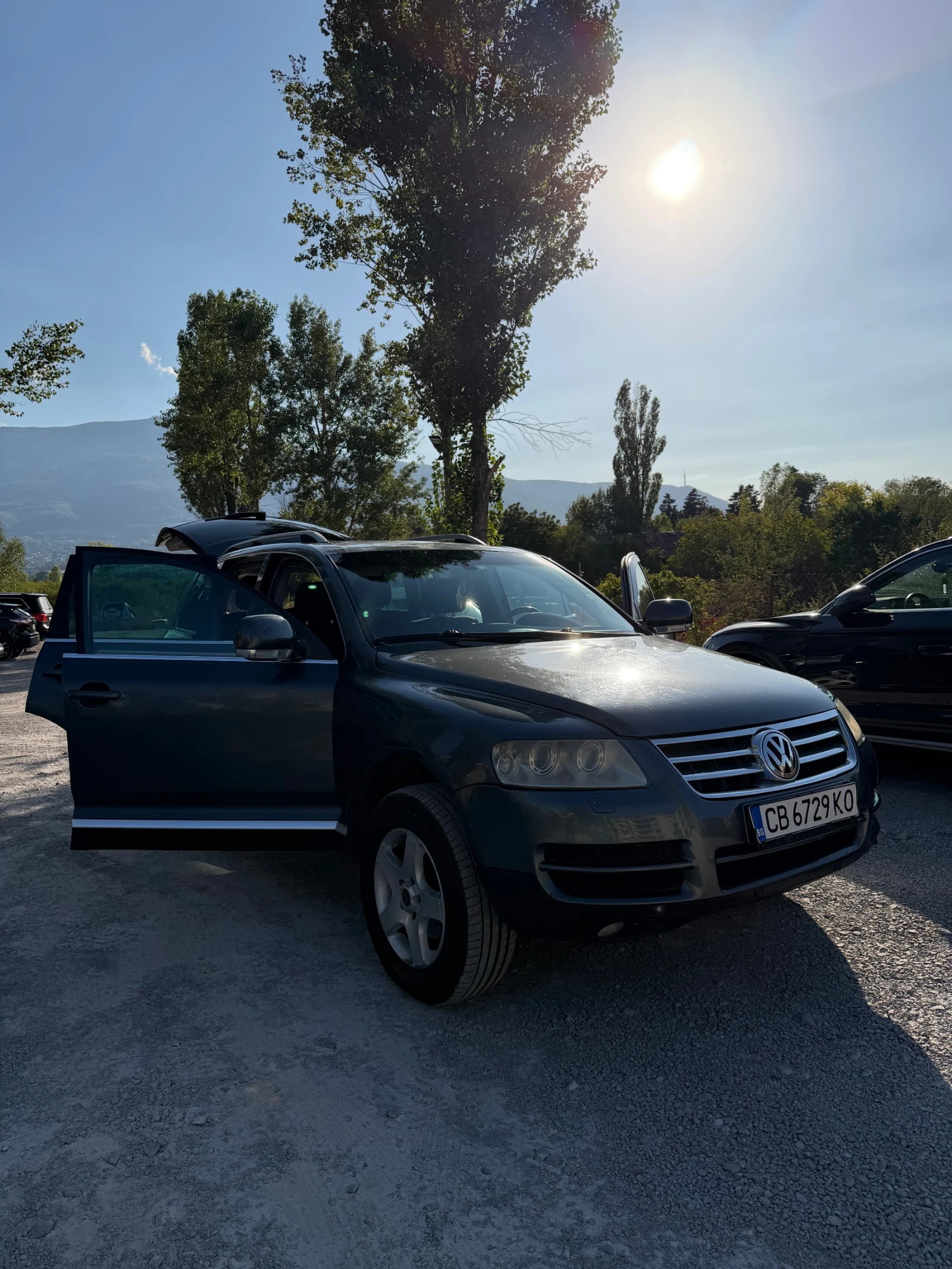 VW Touareg, снимка 12 - Автомобили и джипове - 56009719
