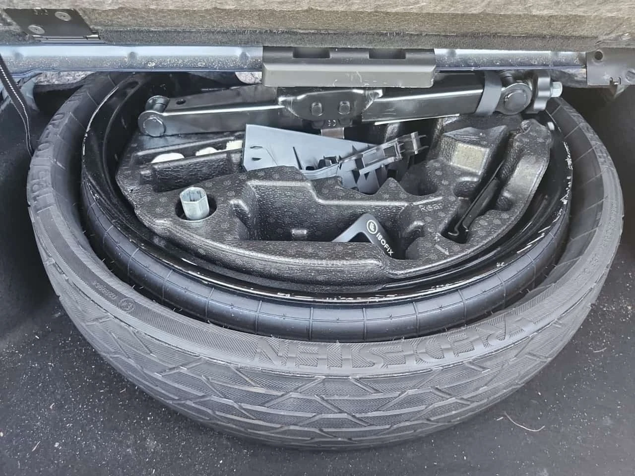 Mercedes-Benz GLS580 * V8 * AMG Line * CARFAX * , снимка 16 - Автомобили и джипове - 56231767