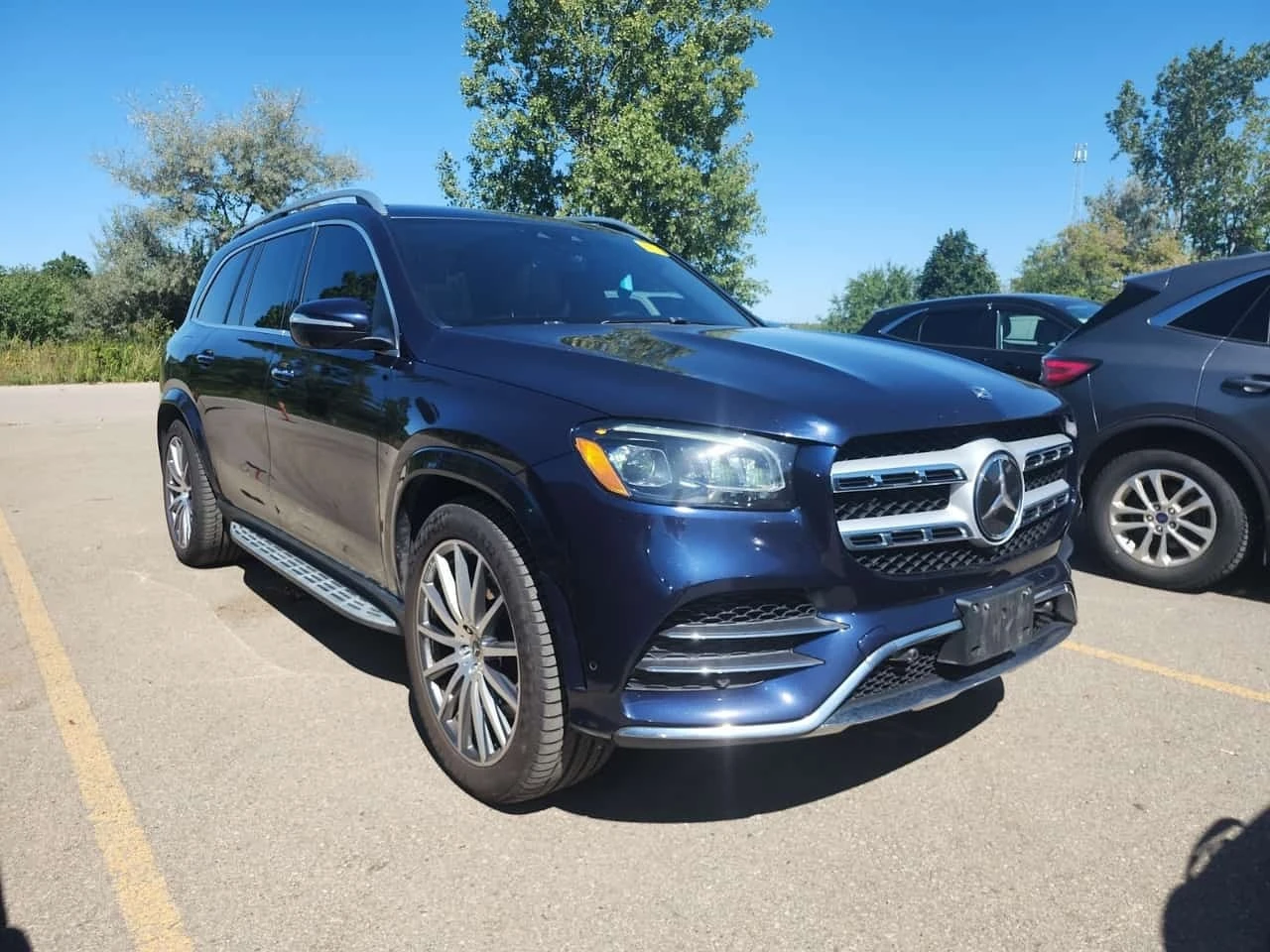 Mercedes-Benz GLS580 * V8 * AMG Line * CARFAX * , снимка 2 - Автомобили и джипове - 56231767