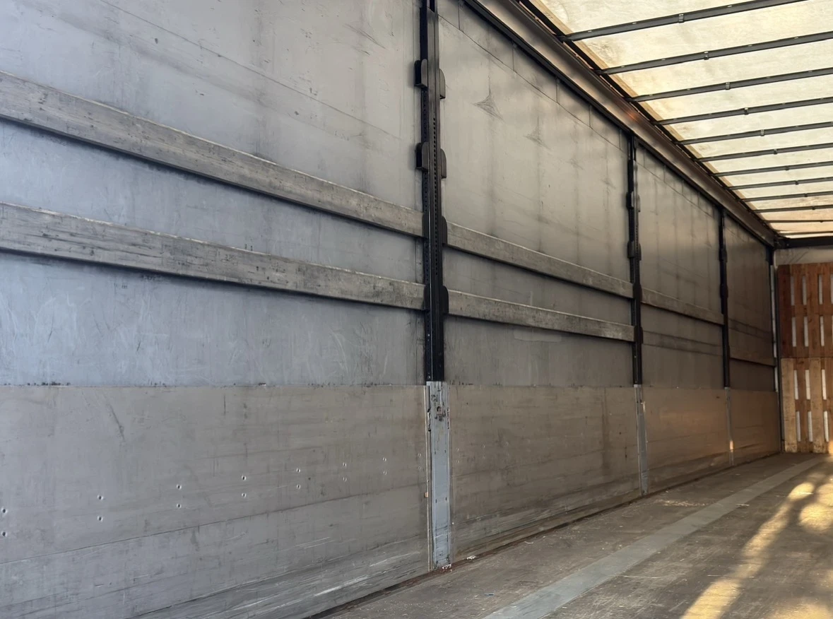 Полуремарке Schwarzmuller J-Serie КАПАЦИ SAF, снимка 11 - Ремаркета - 53848995