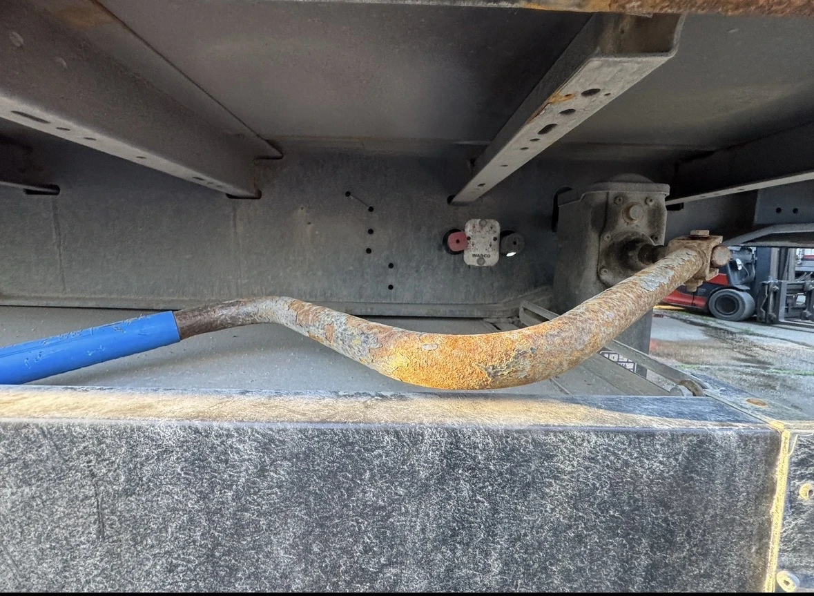 Полуремарке Schwarzmuller J-Serie КАПАЦИ SAF, снимка 15 - Ремаркета - 53848995