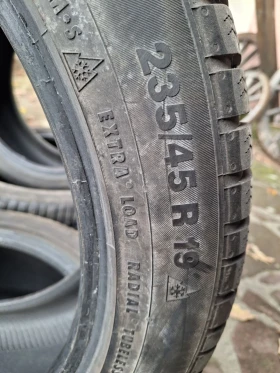      235/45R19