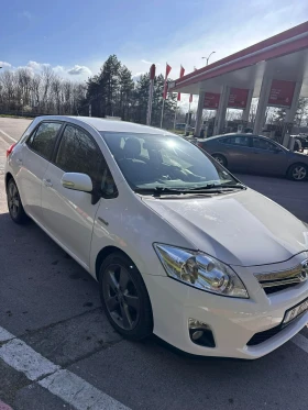 Toyota Auris 1.8 HSD Hybrid, снимка 2