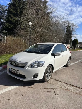 Toyota Auris 1.8 HSD Hybrid, снимка 1