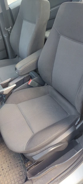 Opel Zafira 1.9 cdti, снимка 6