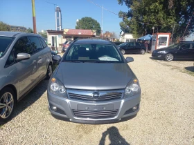 Opel Astra КАТО НОВА, 1.6i 116 К.С, SPORT, FACELIFT, 1СОБСТВЕ, снимка 2