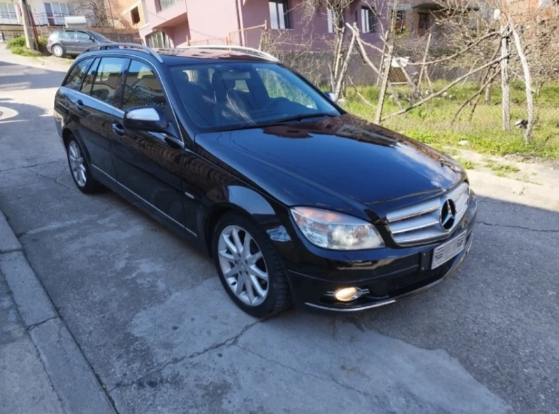 Mercedes-Benz C 220, снимка 6 - Автомобили и джипове - 47238199