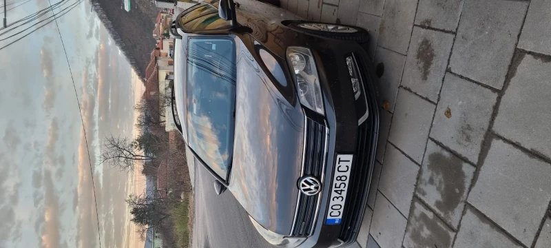 VW Passat B7 комби, снимка 2 - Автомобили и джипове - 47798092