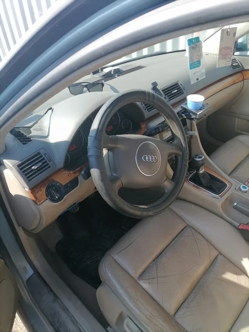 Audi A4 4.4, снимка 3 - Автомобили и джипове - 49431017