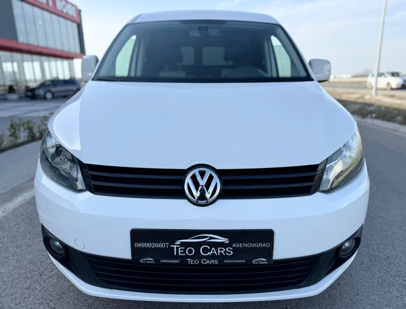 VW Caddy 1.6 TDI / MAXI / NAVI / KOJA / PARKTRONIC / , снимка 2 - Автомобили и джипове - 49454272