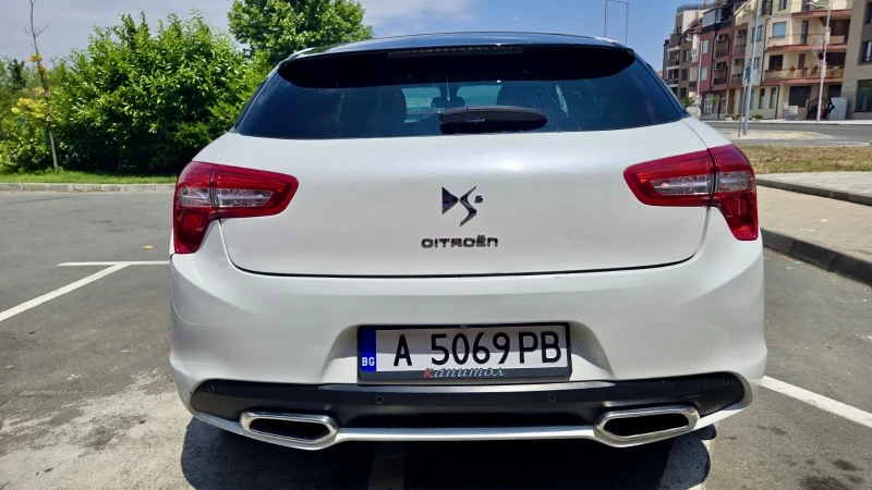 Citroen DS5, снимка 2 - Автомобили и джипове - 52343293