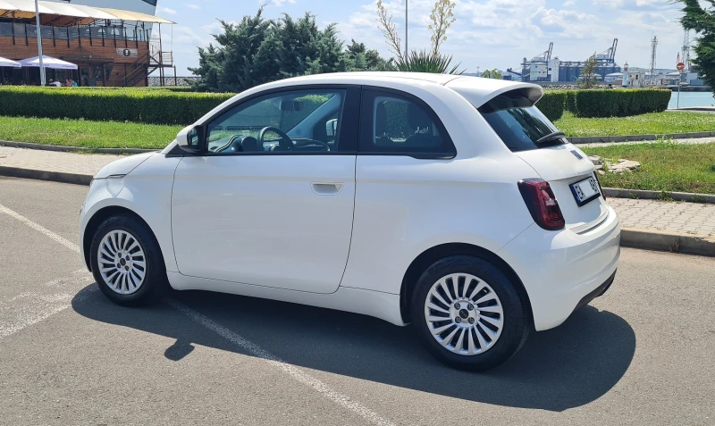 Fiat 500 24 kW Action, снимка 2 - Автомобили и джипове - 52230975