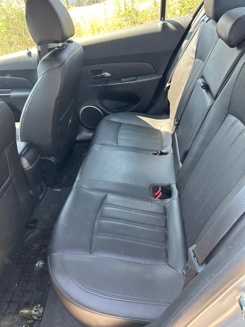 Chevrolet Cruze 1.8i, снимка 8 - Автомобили и джипове - 52366262
