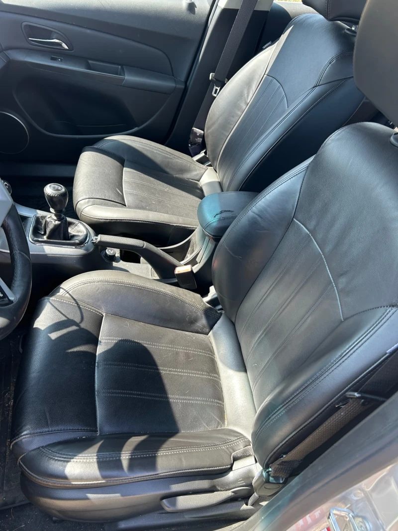 Chevrolet Cruze 1.8i, снимка 5 - Автомобили и джипове - 52366262