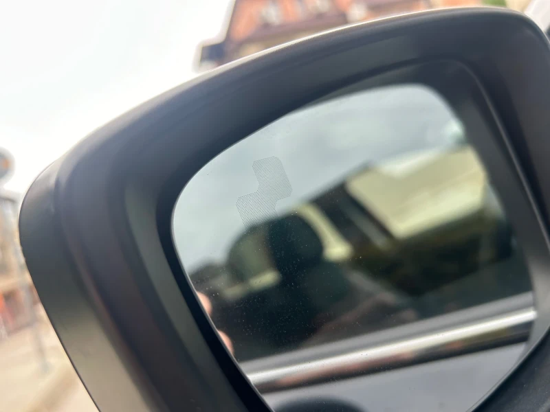 Mazda 6 2.5 Skyactiv, снимка 8 - Автомобили и джипове - 52030059