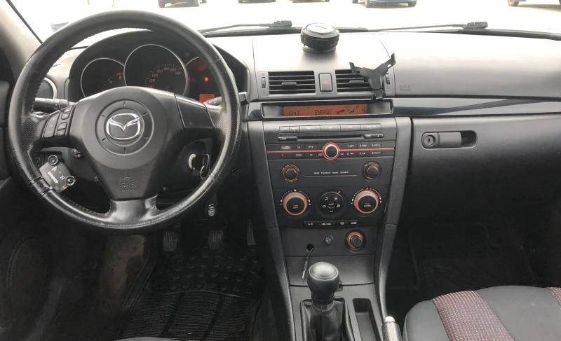 Mazda 3 1, 6 HDI, снимка 6 - Автомобили и джипове - 52699234