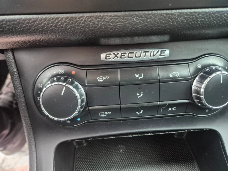 Mercedes-Benz B 180 EXECUTIVE, снимка 16 - Автомобили и джипове - 52799512