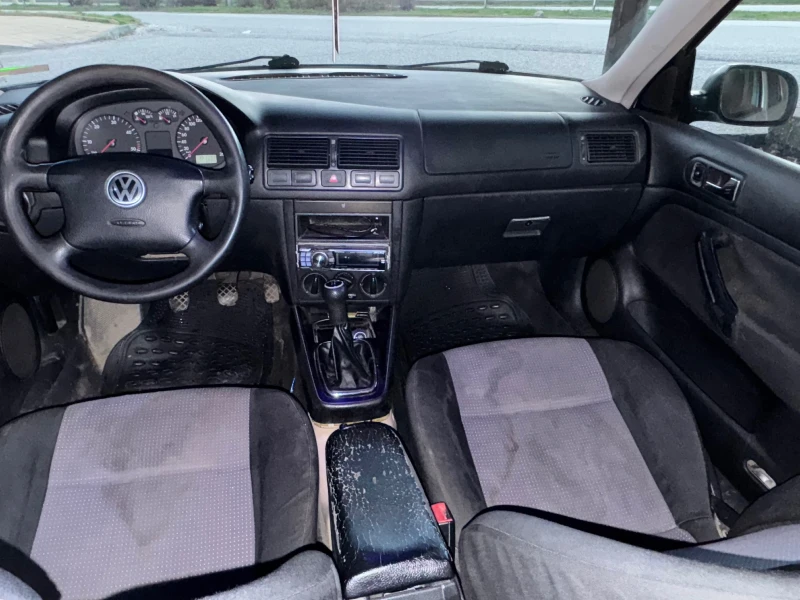 VW Golf Special, снимка 5 - Автомобили и джипове - 53047086