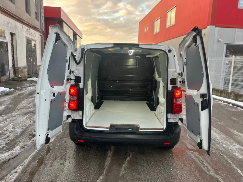 Citroen Jumpy 1.6-116к.с-2019г.-ИТАЛИЯ!, снимка 9 - Автомобили и джипове - 53171460