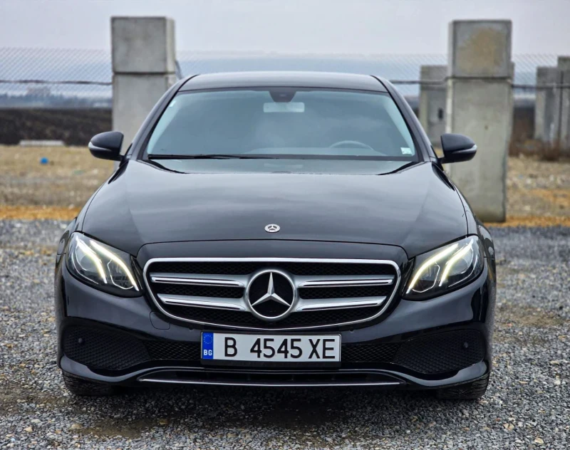 Mercedes-Benz E 220 DIGITAL * 9G-TRONIC* MULTIBEAM LED* DISTRONIC* AMB, снимка 2 - Автомобили и джипове - 53219646