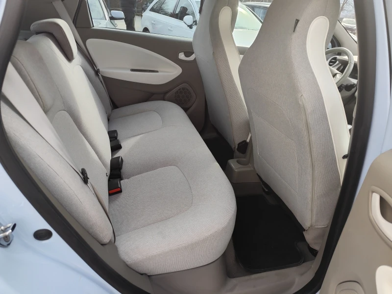Renault Zoe LED* NAVI* 22KWh* 120km* , снимка 11 - Автомобили и джипове - 53413117