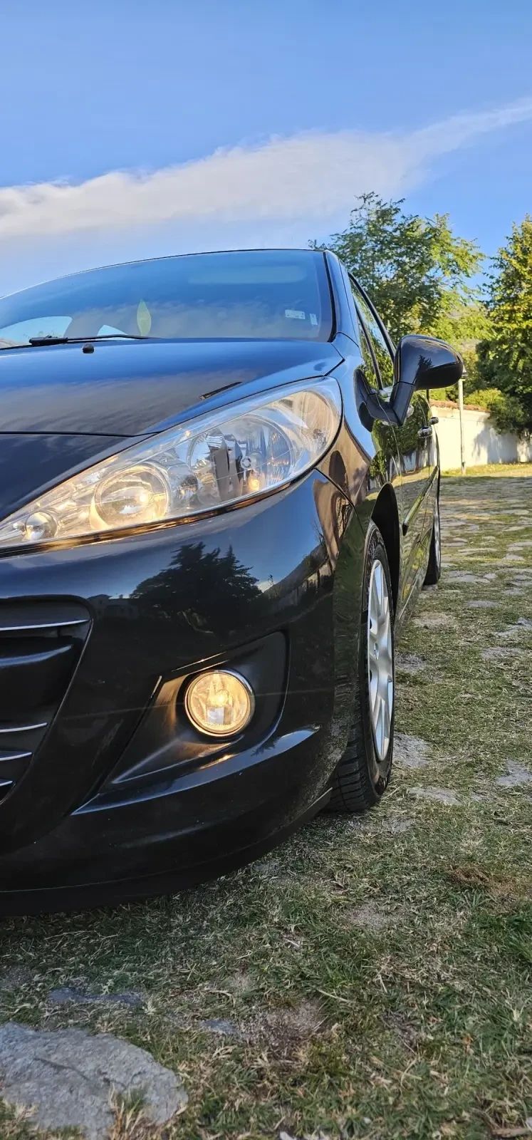 Peugeot 207 FACELIFT  1.4i 90кс., снимка 3 - Автомобили и джипове - 47609361