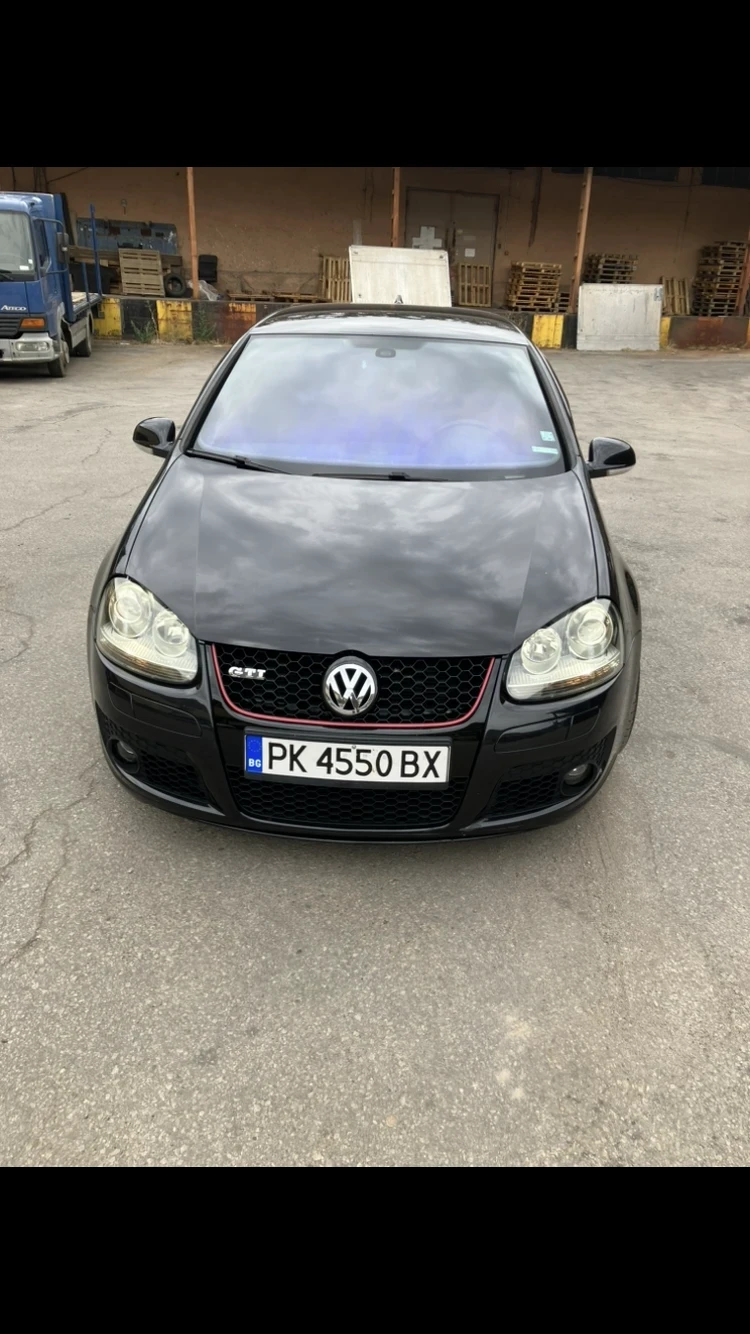 VW Golf GTI EDITION 30